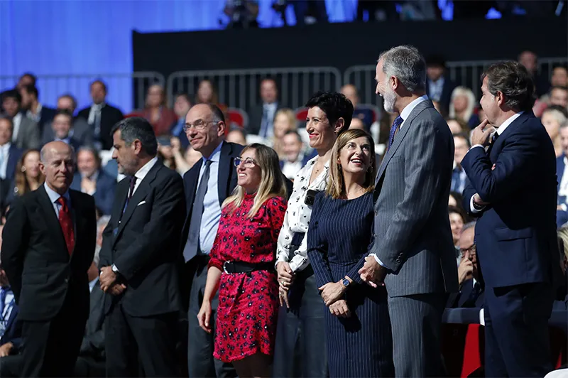 Noticias de Cantabria | El Cántabro | Buruaga reconoce la contribución de las empresas familiares al progreso de Cantabria y su papel "clave" en la transformación de la comunidad