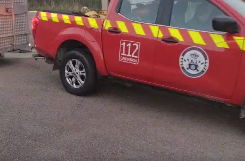 El Gobierno de Cantabria ha enviado hoy hacia la zona afectada por la DANA a 13 bomberos del SEMCA y de Montes con siete vehículos de gran capacidad de achique