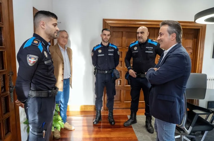  El Ayuntamiento de Camargo acoge la toma de posesión de dos nuevos miembros de la plantilla de la Policía Local