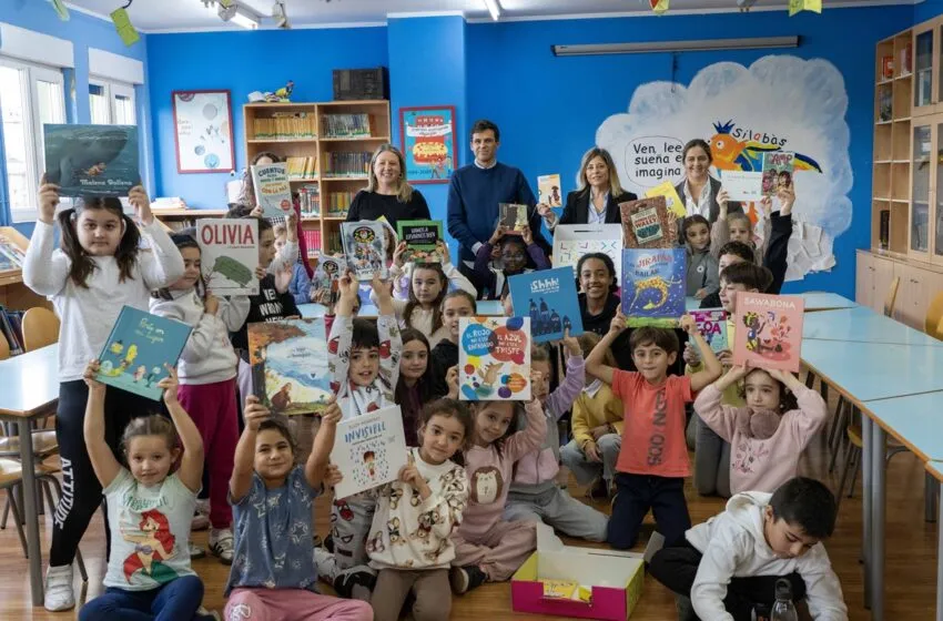 Noticias de Cantabria | El Cántabro | ‘El Rincón de la Convivencia’ del Ayuntamiento de Camargo y AMECAN llega al CEIP Juan de Herrera de Maliaño