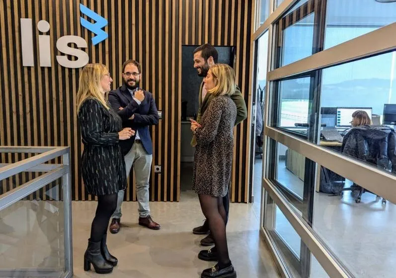 Noticias de Cantabria | El Cántabro | La delegada del Gobierno visita LIS Data Solutions y anima a las empresas cántabras a aprovechar el programa NEXT para internacionalizarse