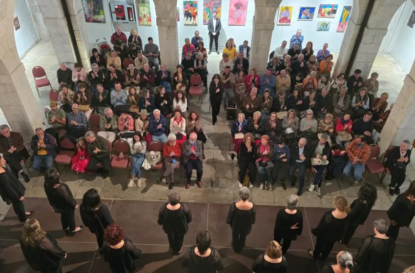 Broche de oro en Comillas para la gira de la Academia Coral Ciudad de Santander por Cantabria y Madrid