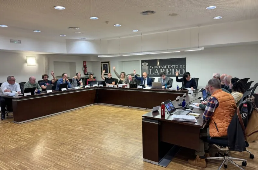  El Ayuntamiento de Laredo aprueba en Pleno la implantación de la Regulación de Aparcamiento