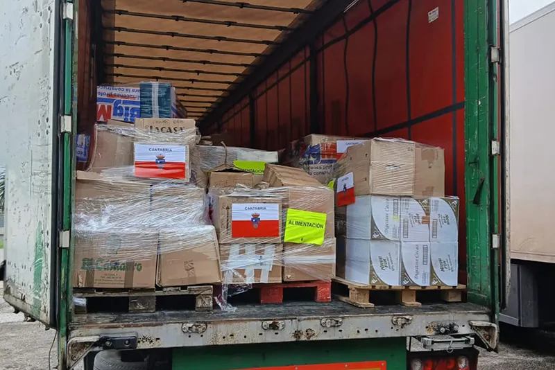 Noticias de Cantabria | El Cántabro | Hoy parte hacia Valencia el primer transporte con las donaciones de los cántabros