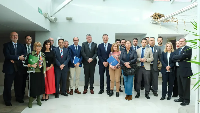 Noticias de Cantabria | El Cántabro | Agüeros confirma en la Comisión del Parlamento el carácter social de los Presupuestos de Cantabria