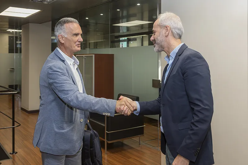  Educación y la Asociación Cántabra de Víctimas del Terrorismo colaborarán para llevar a las aulas iniciativas de concienciación sobre la lacra terrorista