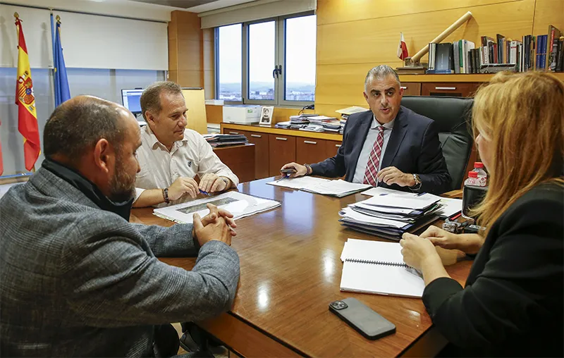 Noticias de Cantabria | El Cántabro | Media anuncia al alcalde de Miengo la licitación de las obras de la carretera Mogro-Mar a principios de 2025