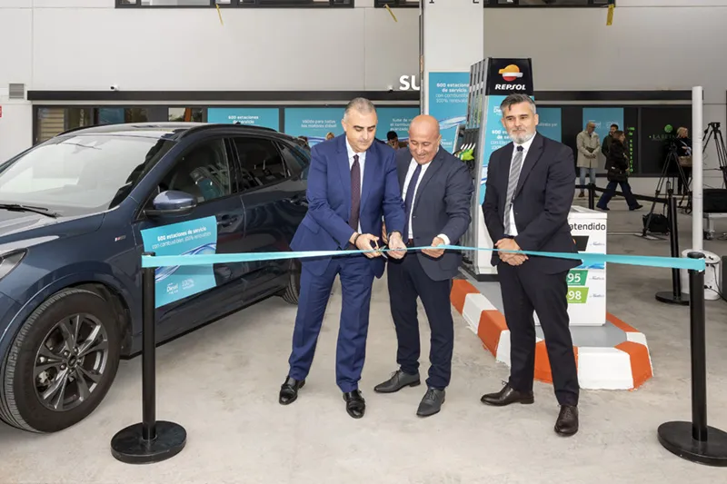 Noticias de Cantabria | El Cántabro | Media participa en la inauguración de la estación de servicio número 600 de Repsol con combustible 100% renovable