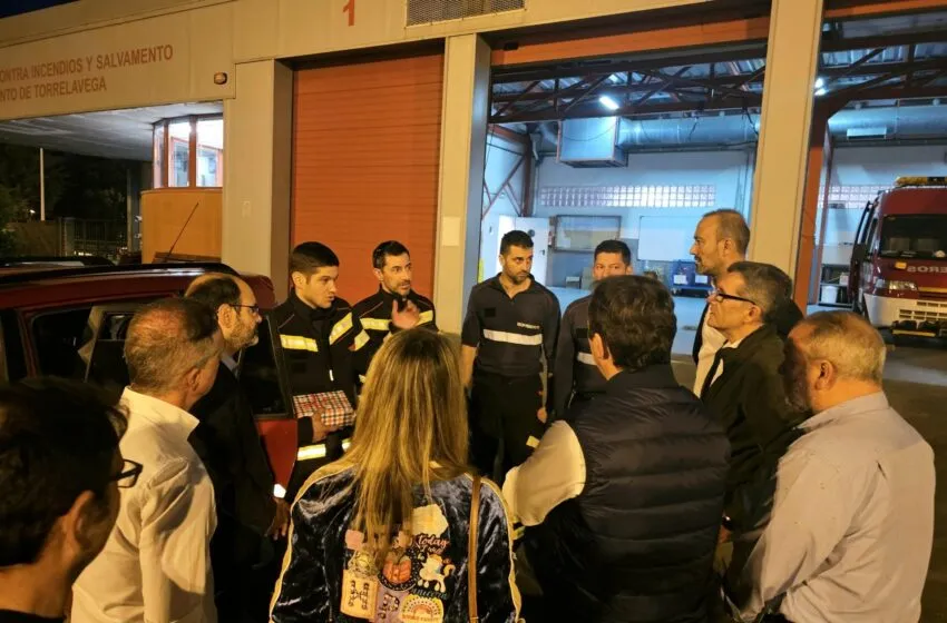 Noticias de Cantabria | El Cántabro | Regresan a Torrelavega los primeros bomberos desplazados para ayudar en las zonas afectadas por la DANA