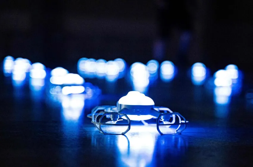  ESTA NAVIDAD LAS ESTRELLAS BRILLARÁN EN EL CENTRO BOTÍN GRACIAS A UN SORPRENDENTE SHOW DE DRONES