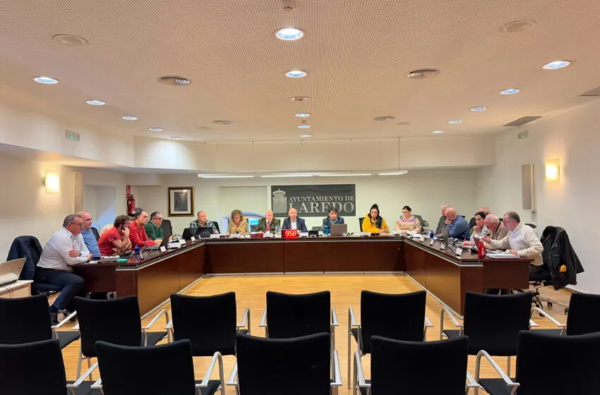  Laredo aprueba en Pleno la cesión al Gobierno de Cantabria de una parcela municipal para construir 37 viviendas de alquiler social asequible