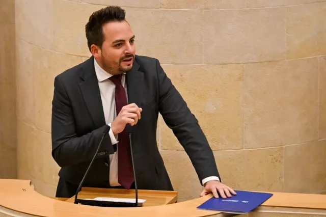  El PP asegura que el PRC «está utilizando a los docentes para blanquear su inacción de los últimos ocho años»