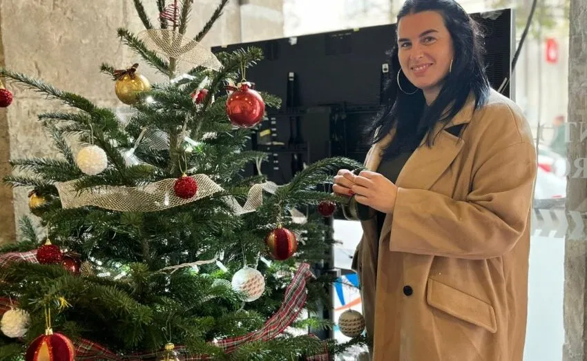  LOS ÁRBOLES NATURALES DE NAVIDAD TENDRÁN UNA SEGUNDA VIDA EN ASTILLERO