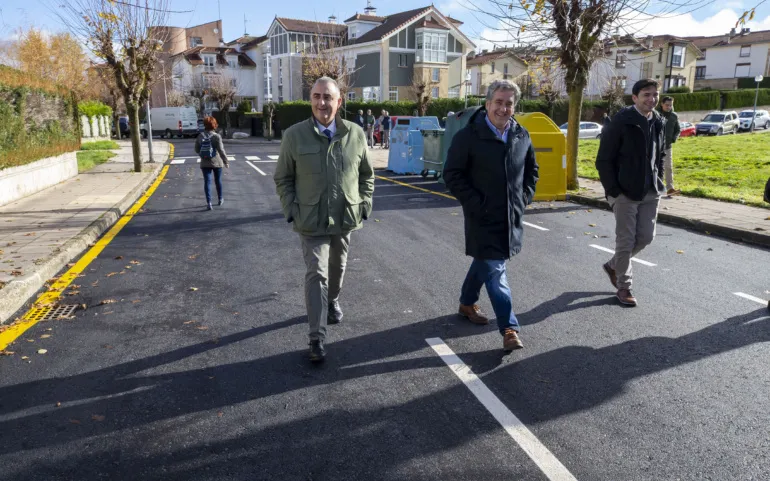  Renovado el asfaltado de la calle Emilio Valle con una inversión de más de 41.000 euros