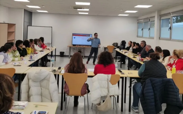  Charla informativa de la IX Lanzadera de Empleo del Ayuntamiento de Reinosa