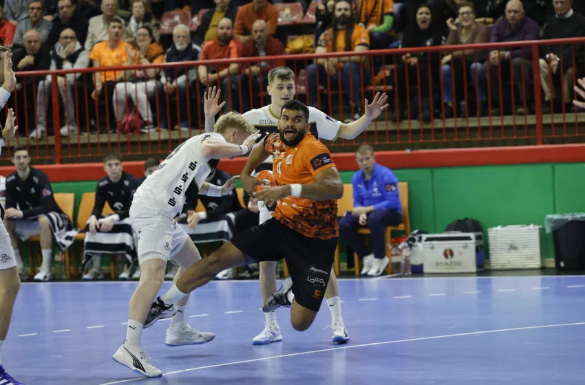  Marcio Silva, baja por contusión en el hombro derecho