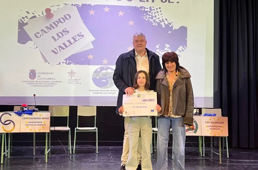  Agüeros destaca la importancia de fomentar entre los jóvenes el sentimiento de pertenencia a la Unión Europea