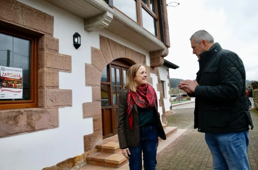 Noticias de Cantabria | El Cántabro | Presidencia invierte casi 20.000 euros en el acondicionamiento de la fachada de las antiguas escuelas de Ibio, en Mazcuerras