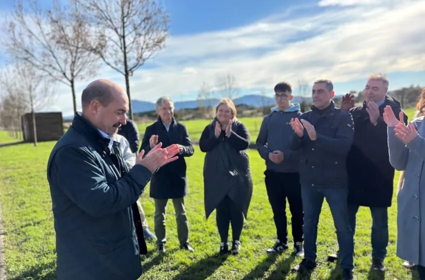  Inaugurado el bosque del comercio, que compensa la huella de carbono de 30 establecimientos