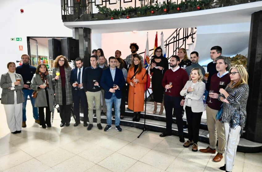  La alcaldesa felicita la Navidad a las asociaciones de vecinos de Santander