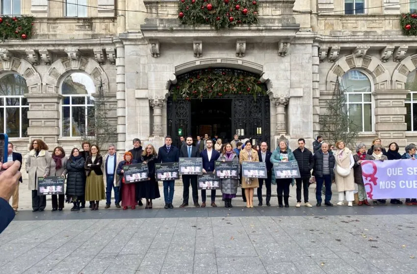  Santander recuerda a las cuatro mujeres y el menor víctimas de violencia de género en diciembre
