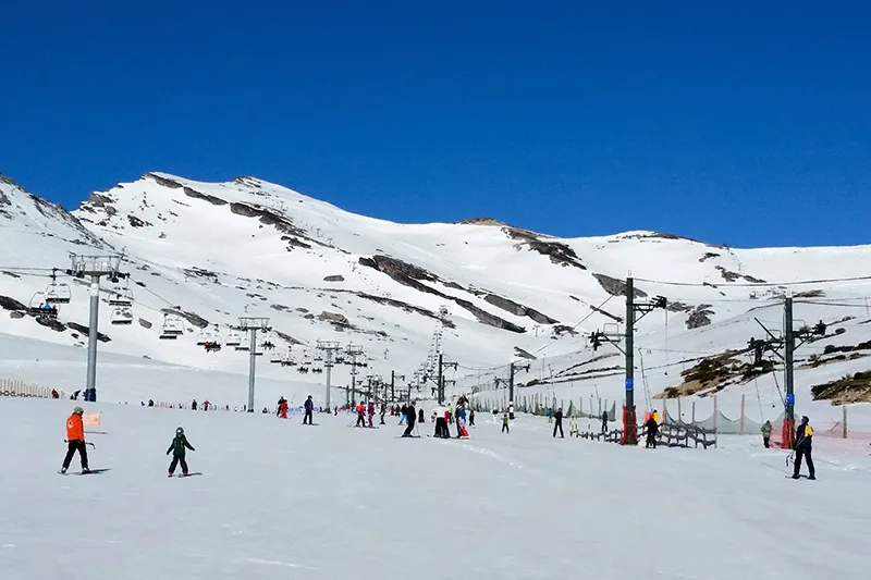 La Estación de Esquí y Montaña Alto Campoo abrirá el jueves la temporada 2024/2025