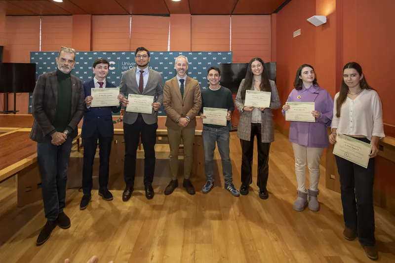  Siete estudiantes cántabros reconocidos con los Premios Extraordinarios de Bachillerato en los cursos 2022/2023 y 2023/2024