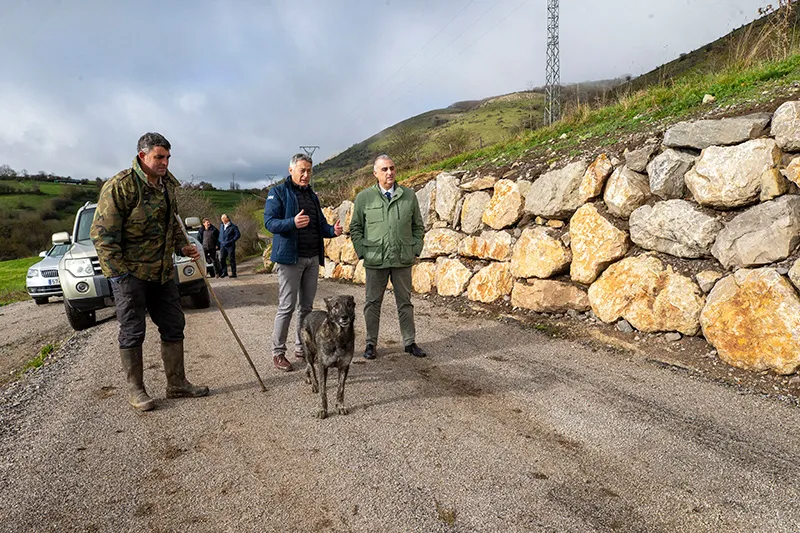 Noticias de Cantabria | El Cántabro | Fomento invierte 46.000 euros en mejorar el camino que une Aradillos y Morancas en Campoo de Enmedio