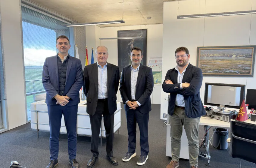  Gobierno de Cantabria y Cosmikal colaborarán en el fortalecimiento de la ciberseguridad de las empresas de la región