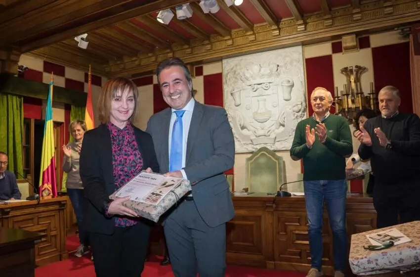Noticias de Cantabria | El Cántabro | Camargo celebrará el Homenaje al Docente con un reconocimiento a los maestros y profesores del municipio recién jubilados