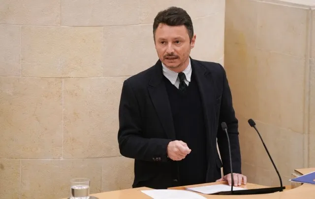  El PP pide a Sánchez que escuche «el malestar y la indignación» del sector y derogue el nuevo registro de viajeros