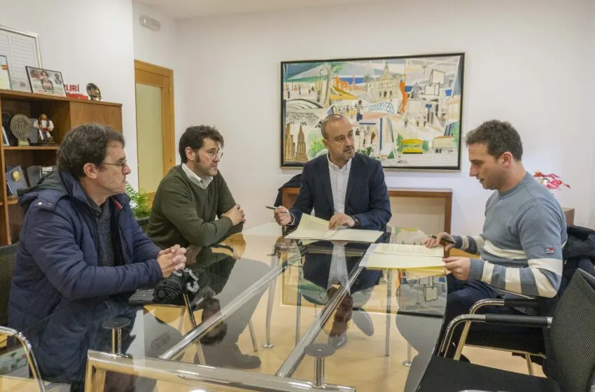  El Ayuntamiento firma el convenio de colaboración con la Asociación CanELA