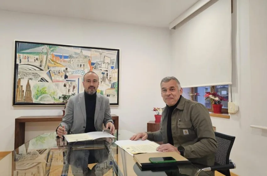 Noticias de Cantabria | El Cántabro | Firmado el convenio de colaboración con la Junta Vecinal de Viérnoles