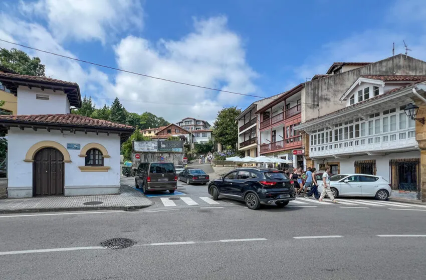  El Ayuntamiento de Comillas envía a Cultura un informe sobre la plaza Fuente Real para determinar su auténtico valor histórico desde fuentes documentales