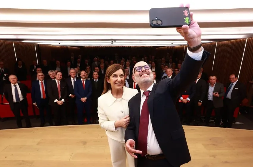  La presidenta Buruaga presenta a Cantabria como una «tierra de oportunidades» y garantiza «una alfombra roja a la inversión empresarial»