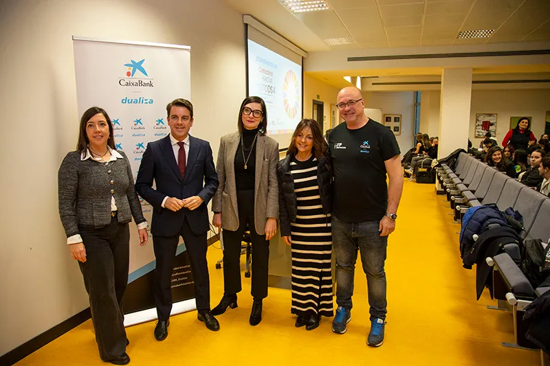  Montes subraya la importancia de la FP como «política de empleo y herramienta de oportunidades laborales»