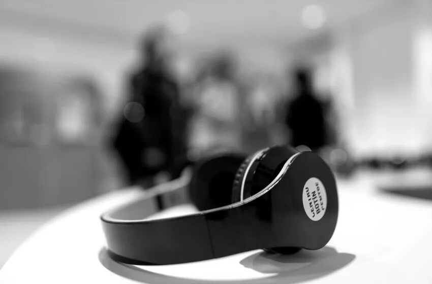  EL CENTRO BOTÍN ORGANIZA UNA “DISCO FAMILIAR” PARA QUE LOS NIÑOS DEMUESTREN TODO SU TALENTO TRAS SU PASO POR EL TALLER “APRENDE A SER DJ”