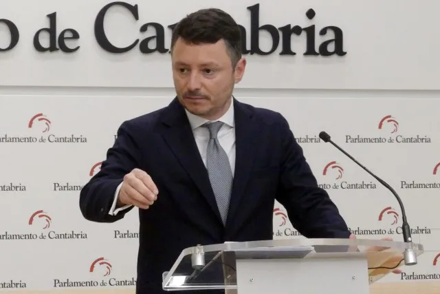  El PP advierte que el nuevo registro «supone un lastre para los viajeros» y «es un varapalo para el sector turístico cántabro»