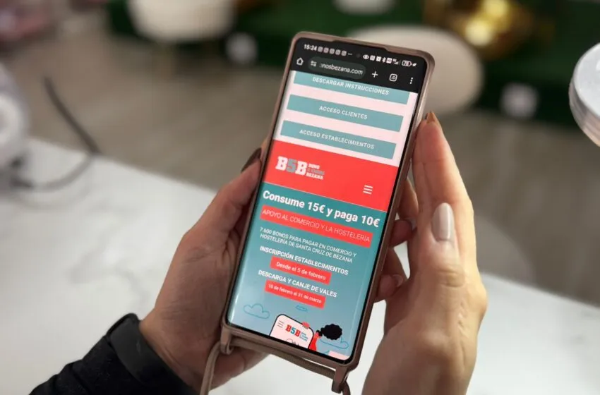 Arranca la campaña de apoyo al comercio de Bezana con la puesta en circulación de la primera tanda de bonos