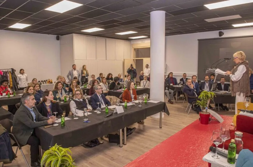 Noticias de Cantabria | El Cántabro | Representantes de varios países europeos participan  en el Encuentro 'Peer Review'