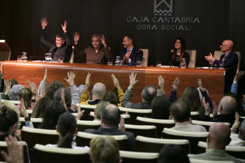  Martínez Abad señala la necesidad de «abrir los ojos y reaccionar» ante los problemas de las personas con discapacidad