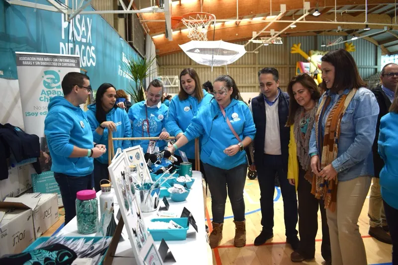  La consejera de Inclusión reconoce el «mérito» y el «esfuerzo» de las asociaciones y familias de los afectados por enfermedades raras