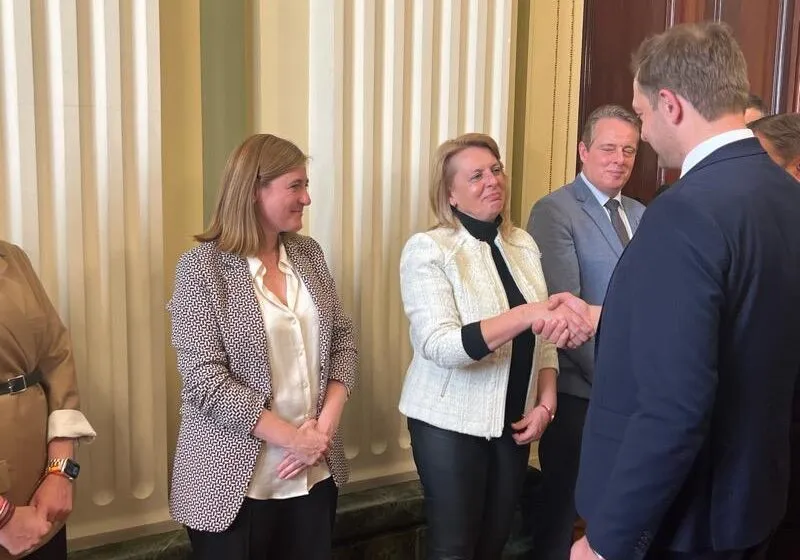  Cantabria y País Vasco piden al Ministerio una asignación de la pesca de la anchoa por comunidades autónomas para mejorar su rendimiento económico