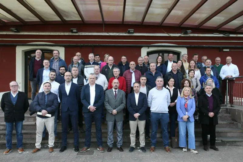 Noticias de Cantabria | El Cántabro | Pascual garantiza a los alcaldes que Cantabria no cerrará ningún consultorio este verano