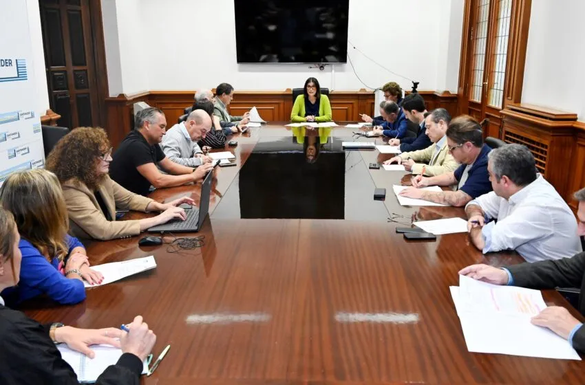  El IMD mejorará la iluminación del campo de fútbol Vicente Miera