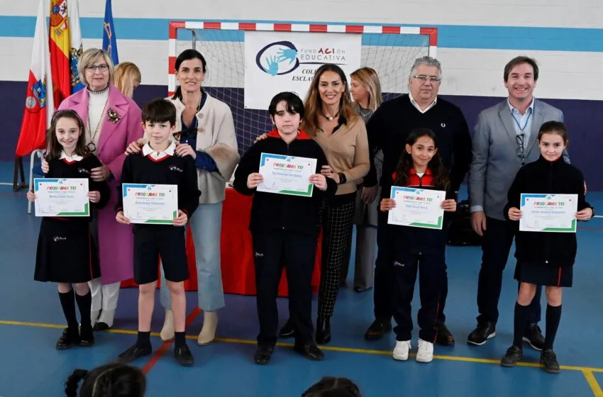  La alcaldesa destaca la “valiosa” labor del TEI en la lucha contra el acoso escolar