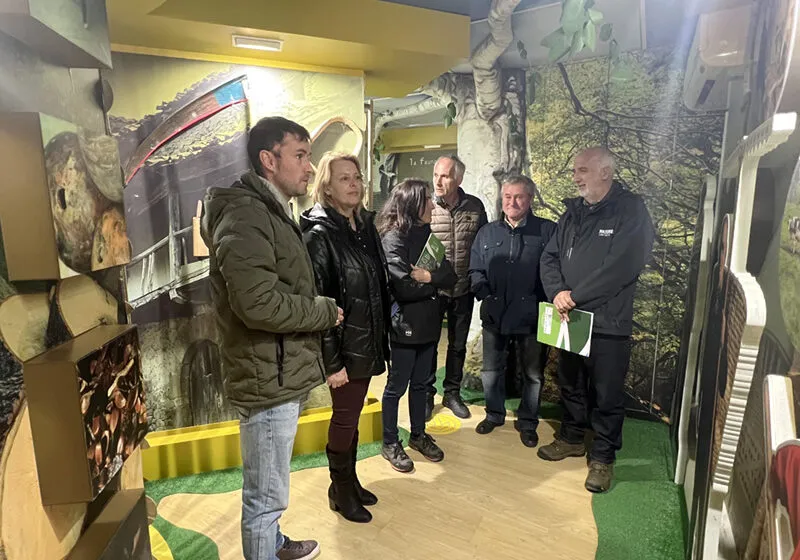 Susinos destaca que el Centro de Interpretación del Parque Natural de Collados del Asón es «un ejemplo» de cercanía y apoyo al ciudadano