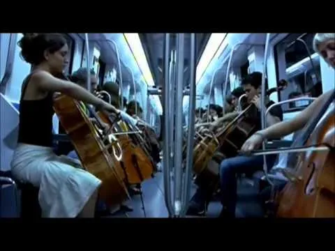 Noticias de Cantabria | El Cántabro | Aplazada al 3 de mayo la performance que reunirá en el Palacio a un conjunto de violonchelistas para interpretar el preludio de la suite nº1 de Bach