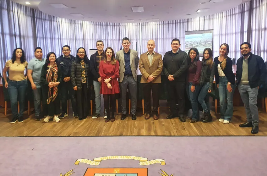 Noticias de Cantabria | El Cántabro | Estudiantes del Tecnológico de Monterrey participan en un programa de inmersión en Habilidades Directivas en la UC