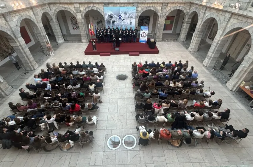 Noticias de Cantabria | El Cántabro | El Parlamento de Cantabria celebra el Día del Patrón del Colegio de Enfermería con un homenaje a la vocación profesional